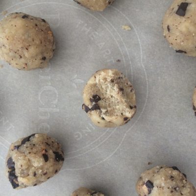 Healthy Cookie Dough Bites
